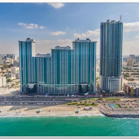 Skyline High Beach 2 Bedroom Apartment Ajman Exteriör bild