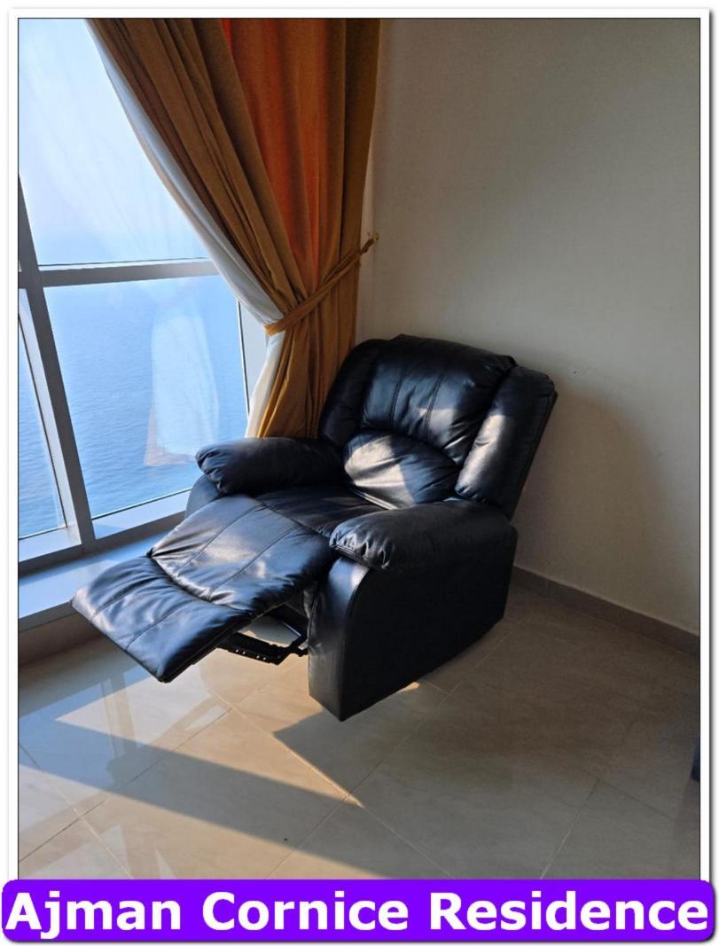 Skyline High Beach 2 Bedroom Apartment Ajman Exteriör bild