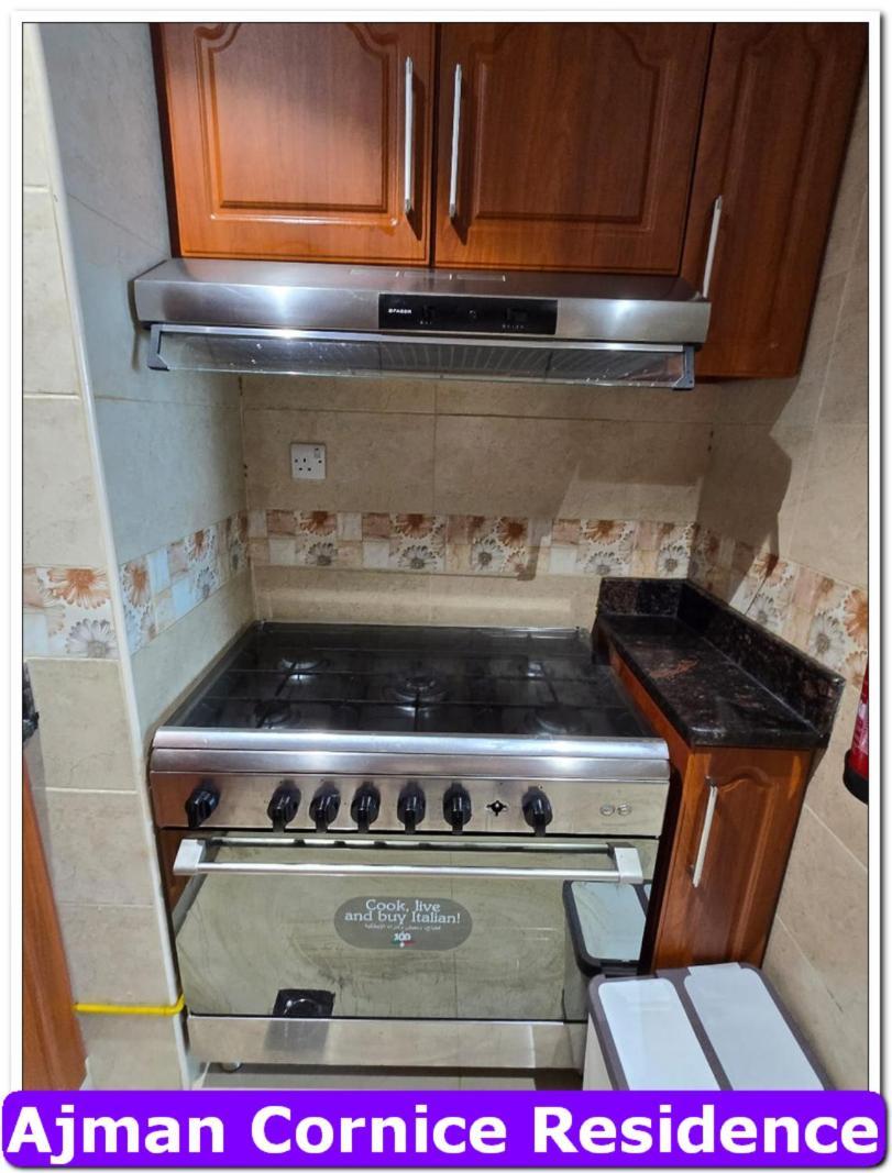 Skyline High Beach 2 Bedroom Apartment Ajman Exteriör bild