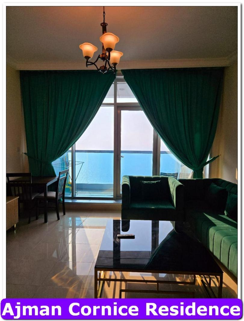 Skyline High Beach 2 Bedroom Apartment Ajman Exteriör bild