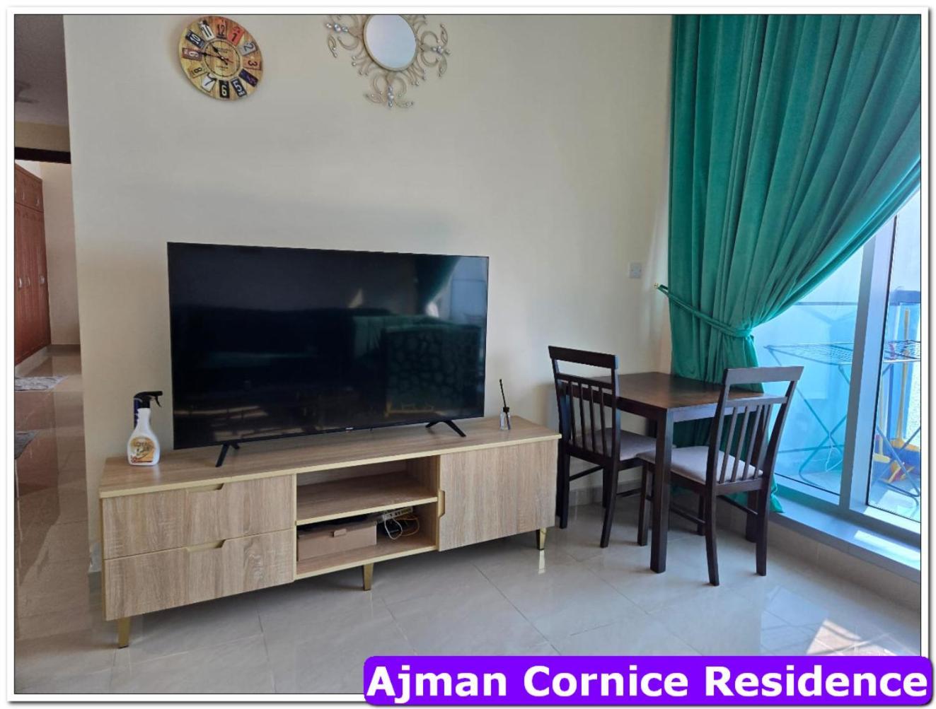 Skyline High Beach 2 Bedroom Apartment Ajman Exteriör bild