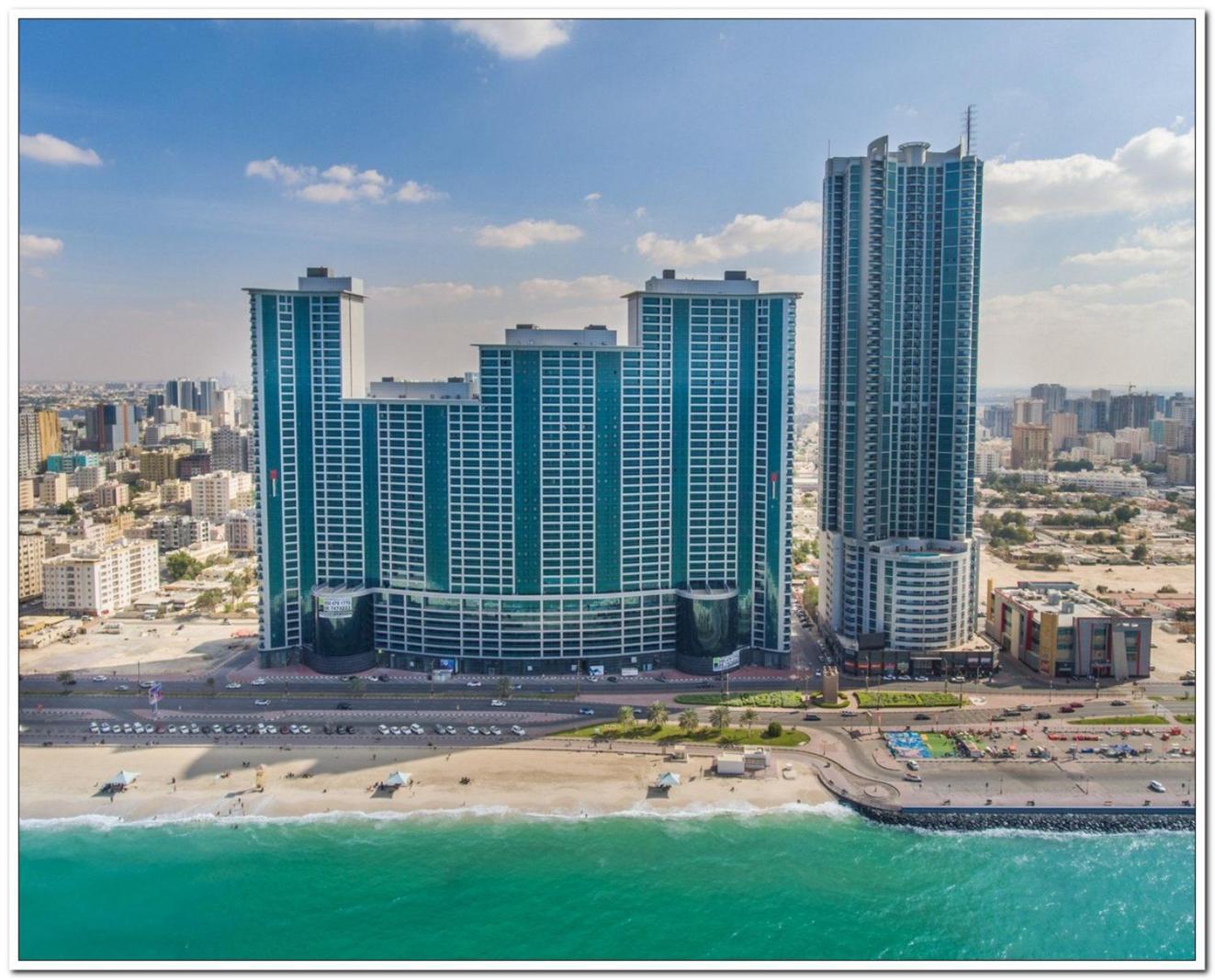 Skyline High Beach 2 Bedroom Apartment Ajman Exteriör bild